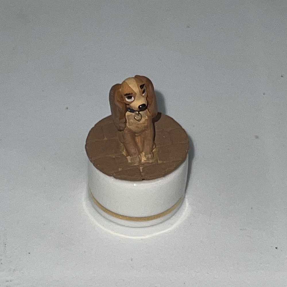 Disney Cast of Characters Collection - Lady & Tramp Mini Lady Trinket Box